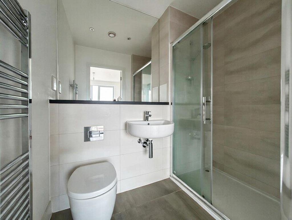 Shower.jpg