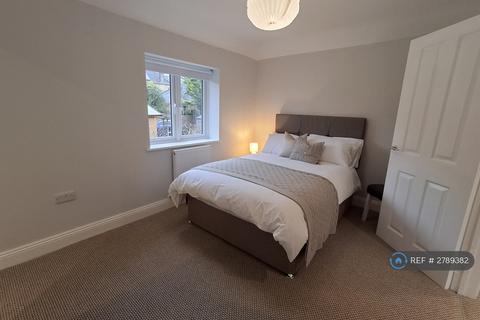 1 bedroom flat to rent, Box Road, Bath, BA1
