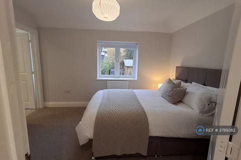 1 bedroom flat to rent, Box Road, Bath, BA1