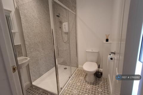 1 bedroom flat to rent, Box Road, Bath, BA1