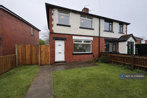 Greenfold Avenue, Bolton, BL4