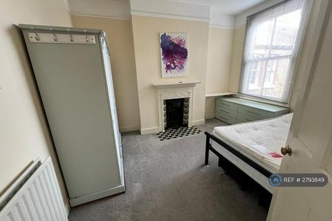 undefined, Balham, London, SW12