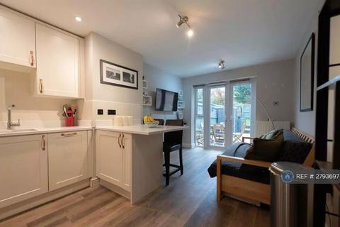 2 bedroom flat to rent, Westminster Way, Oxford, OX2