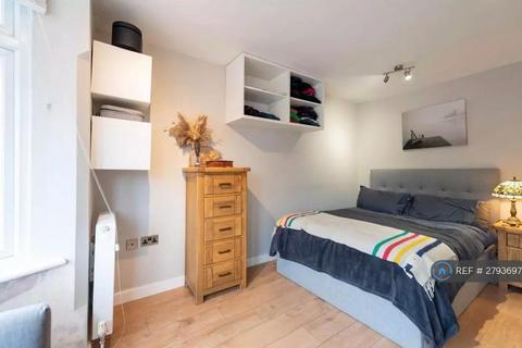 2 bedroom flat to rent, Westminster Way, Oxford, OX2