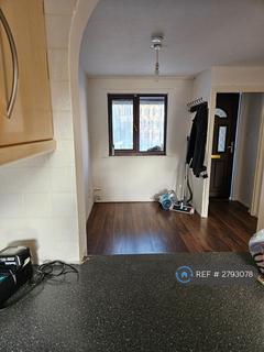 4 bedroom terraced house to rent, Celadon Close, Enfield, EN3