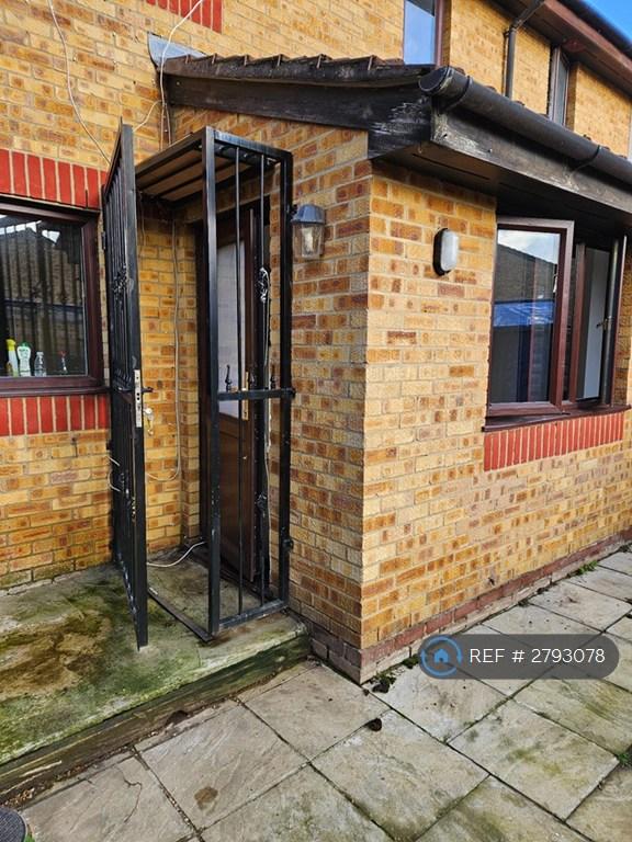 Garden To House Entrance