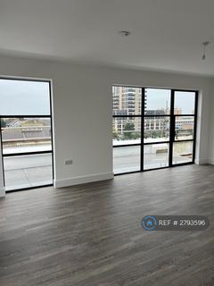 3 bedroom penthouse to rent, Dubarry House, Hove, BN3