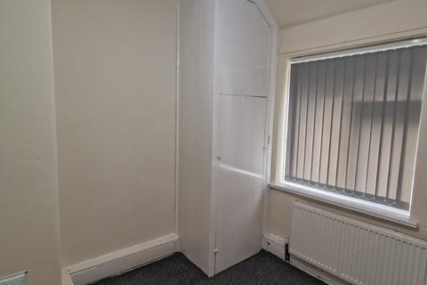 3 bedroom semi-detached house for sale, Winchester Way, Bolton BL2