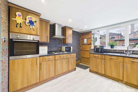 4 bedroom terraced house for sale, St. Johns Street, East Yorkshire YO16