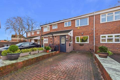Ryland Close, Feltham, Middlesex, TW13