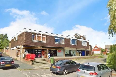 2 bedroom apartment to rent, Willow Way, Surrey GU9