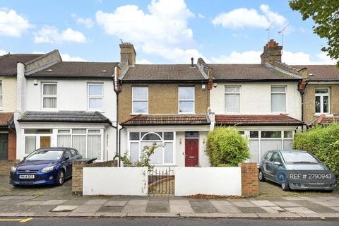 Edenbridge Road, Enfield, EN1