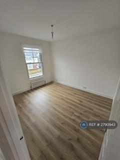 undefined, Edenbridge Road, Enfield, EN1