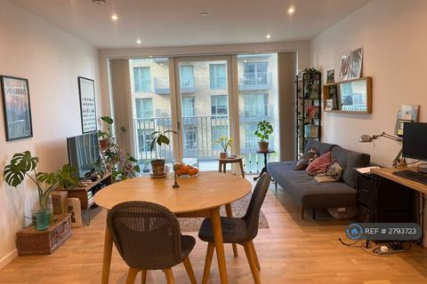 1 bedroom flat to rent, Kingwood Apartments, London, SE8
