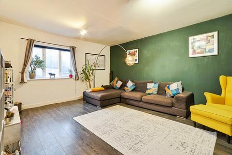 2 bedroom flat for sale, Mabgate, LEEDS, West Yorkshire, LS9