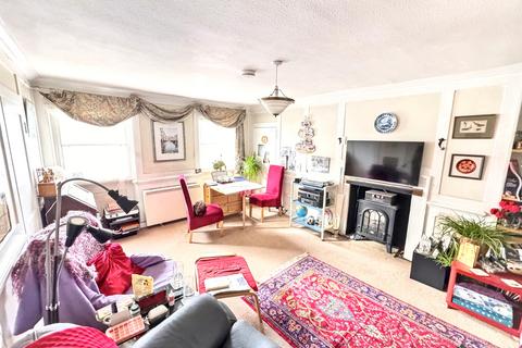 undefined, Flat 2, 26 Monmouth Street, Bath, Bath and North East Somerset BA1 2AP