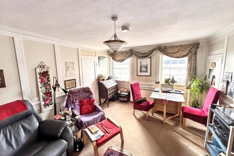 undefined, Flat 2, 26 Monmouth Street, Bath, Bath and North East Somerset BA1 2AP