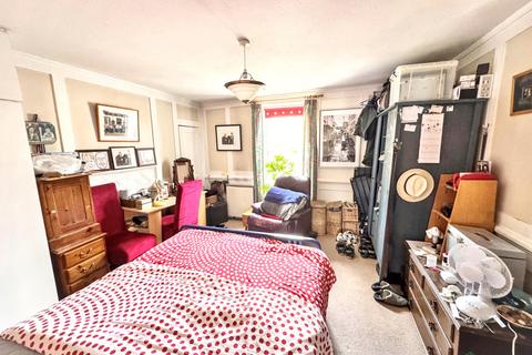 undefined, Flat 2, 26 Monmouth Street, Bath, Bath and North East Somerset BA1 2AP