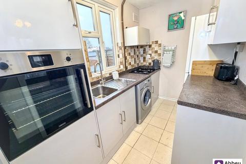 3 bedroom terraced house for sale, Peverel Road, Leicester, LE3