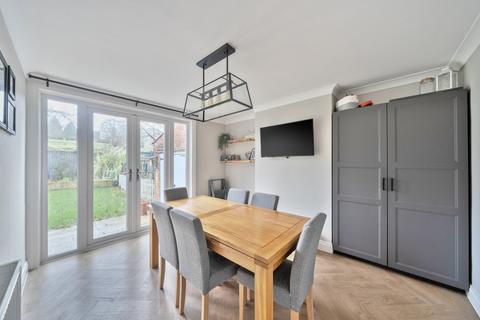 undefined, Dale Valley Road, Shirley, Southampton, Hampshire, SO16
