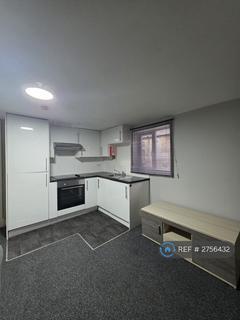 2 bedroom flat to rent, Colum Road, Cardiff, CF10