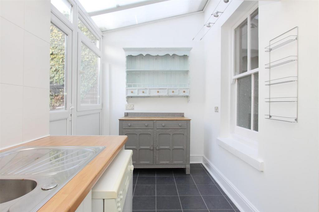 14 ashfield road ph16.JPG