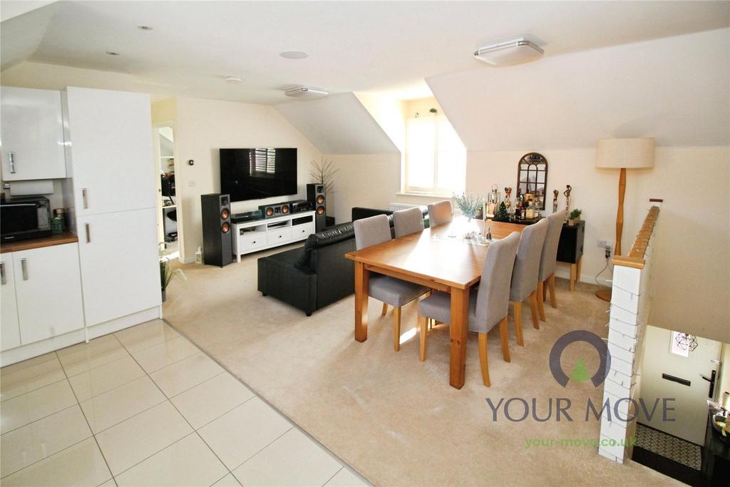 Living Room/Kitchen