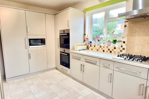 undefined, Main Road, Tewkesbury GL20