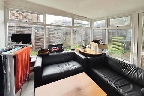 undefined, Nobles Way, Surrey TW20
