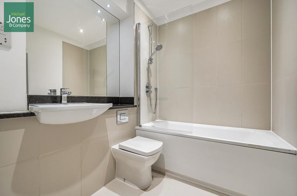 Main Bathroom