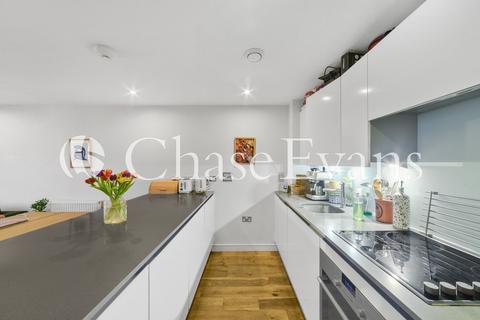 2 bedroom flat for sale, Seren Park Gardens, Restell Close, Greenwich, London, SE3