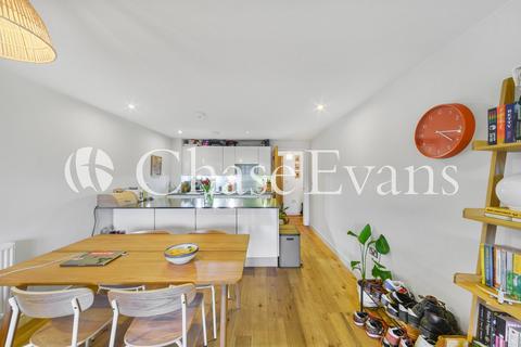2 bedroom flat for sale, Seren Park Gardens, Restell Close, Greenwich, London, SE3