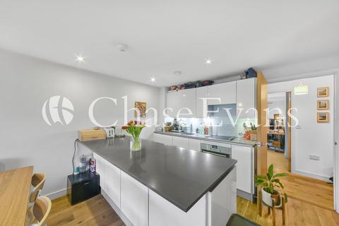 2 bedroom flat for sale, Seren Park Gardens, Restell Close, Greenwich, London, SE3