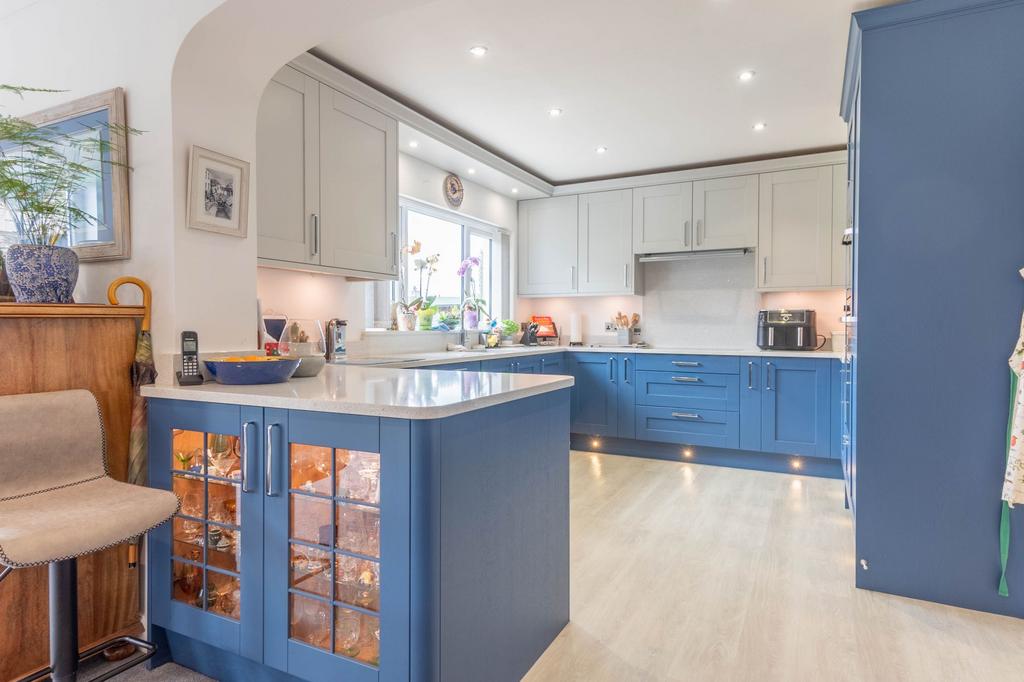 Kitchen diner
