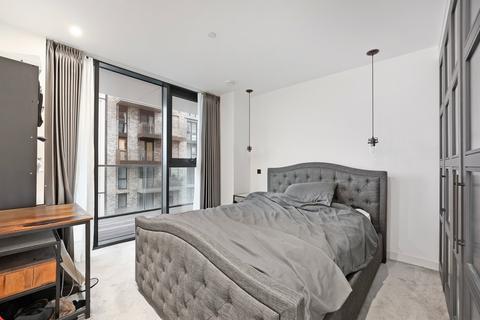 2 bedroom flat to rent, Merino Gardens, London