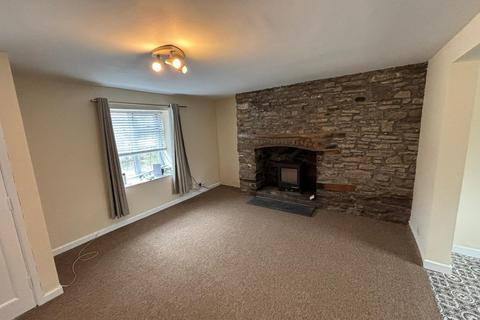 3 bedroom detached house to rent, Cantref, Brecon, LD3