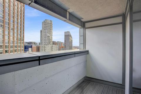 1 bedroom flat to rent, Prestons Road, Canary Wharf, E14