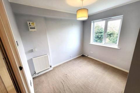 2 bedroom apartment to rent, Abbey Mews, Dunstable