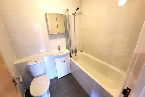 2 bedroom apartment to rent, Abbey Mews, Dunstable