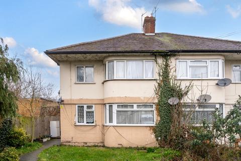 2 bedroom house for sale, Sandow Crescent, Hayes, UB3