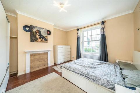 undefined, Loughborough Estate, London SW9