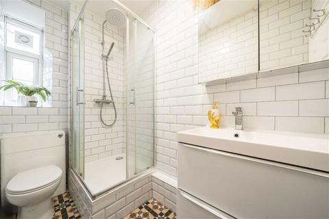 undefined, Loughborough Estate, London SW9