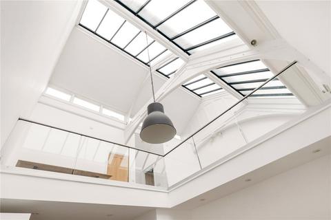1 bedroom apartment for sale, Adelaide Road, London, E10