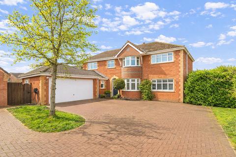 4 bedroom detached house for sale, Cambrian Grove, Marshfield, CF3