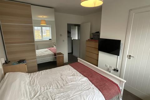 2 bedroom flat for sale, Herfeld Road, Maidstone, Kent