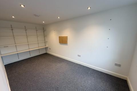 undefined, Low Whin Fold, Keighley, BD22