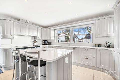 3 bedroom detached house for sale, Main Road, Chelmsford CM3
