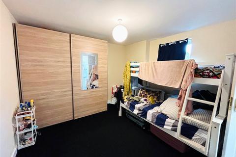 2 bedroom flat for sale, Kinsey Road, Smethwick, West Midlands, B66
