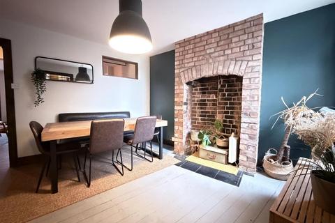 3 bedroom terraced house for sale, Emscote Road, Warwick