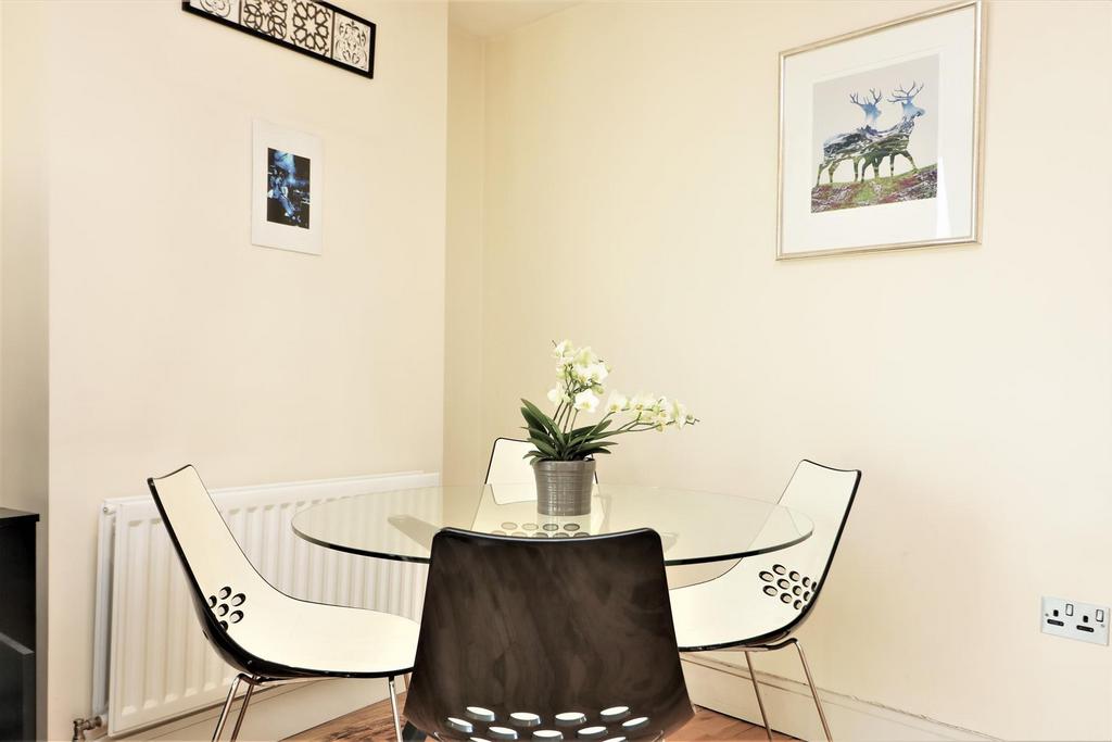 Parkview Apartments (2).JPG